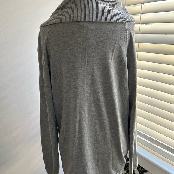 Lety & Me , Large Cowl Neck Sweater - Picture 3 of 4